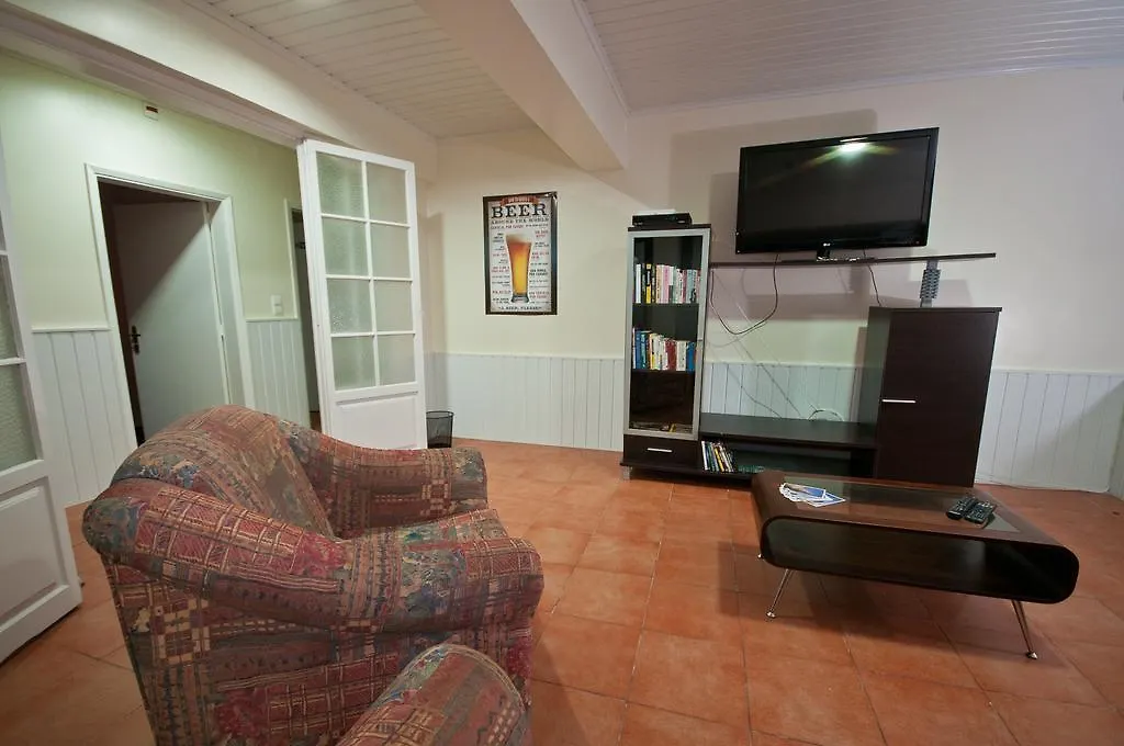 Phil'S Haven Hostel Funchal  Funchal (Madeira)