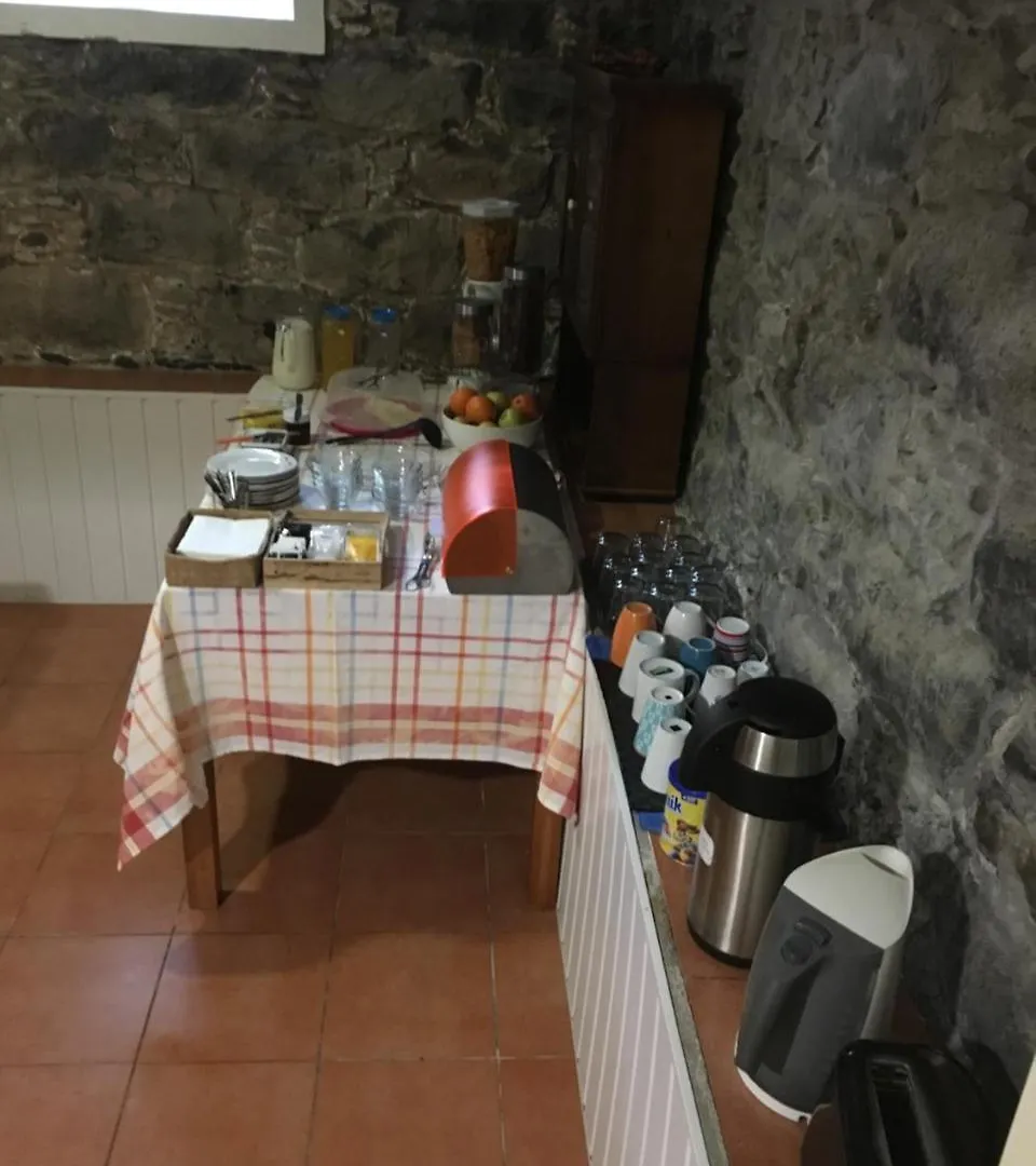 Phil'S Haven Hostel Funchal   Funchal (Madeira)